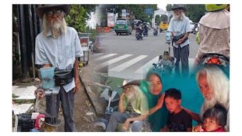 Kerja Keras Pangamen Lansia Untuk Istri dan Cucunya