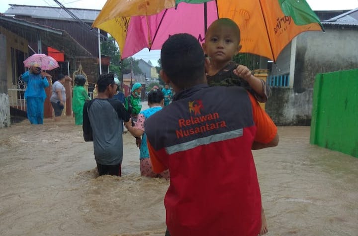Peduli Bencana Manado - 2385