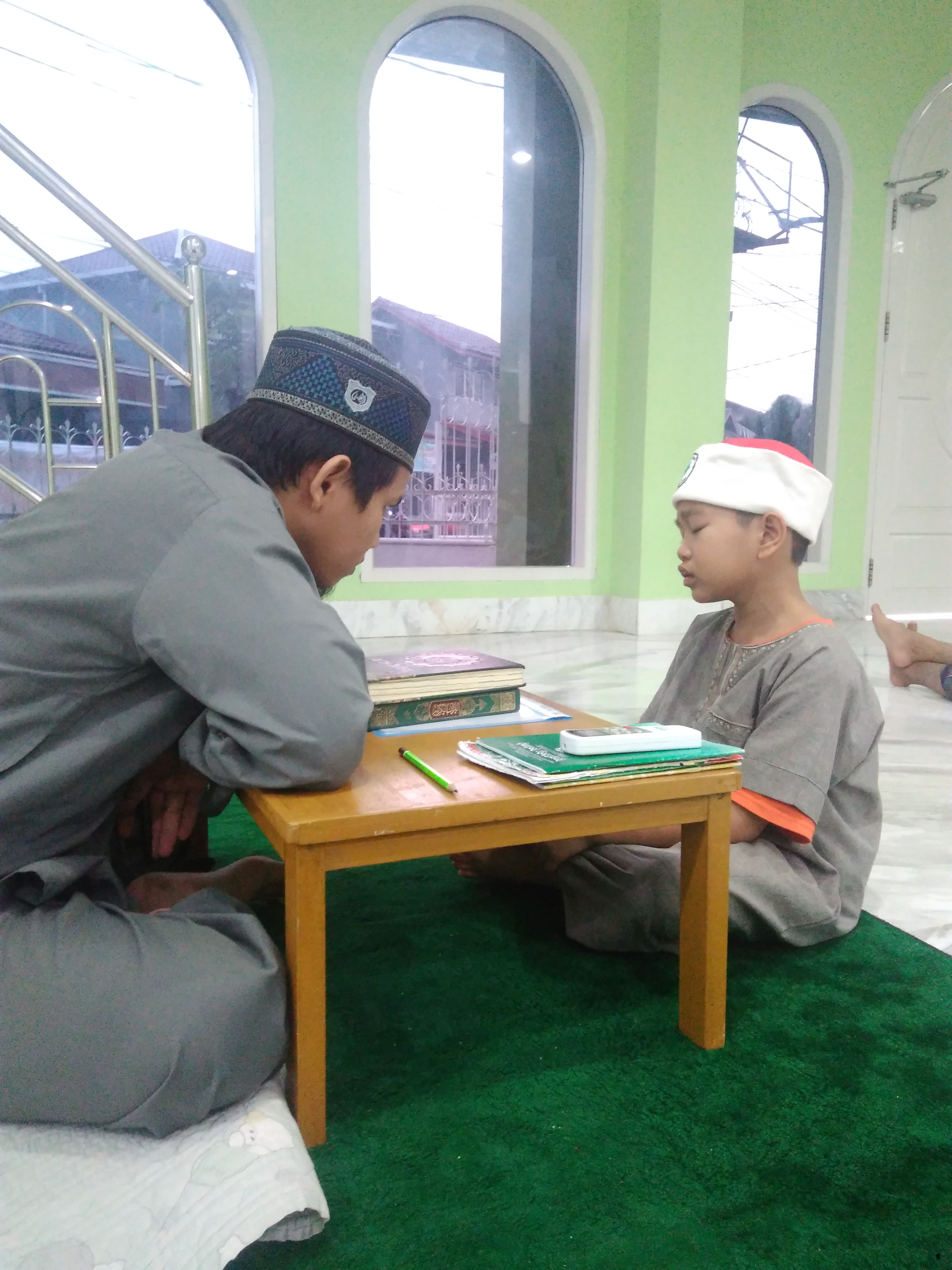 250 ALQURAN UNTUK PARA SANTRI PENGHAFAL DI BANJARMASIN - 545