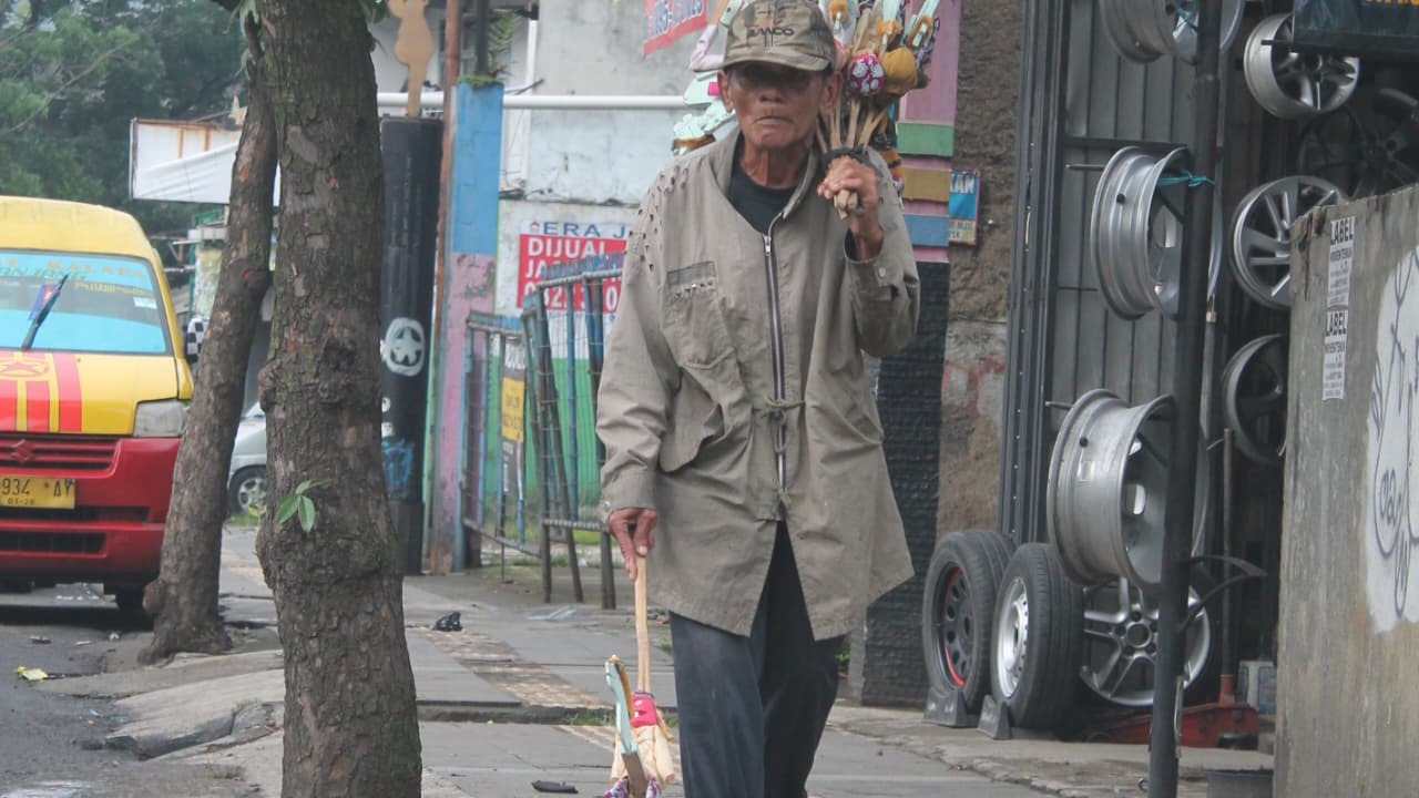 Langkah Tua Penjual Wayang Cepot - 22783