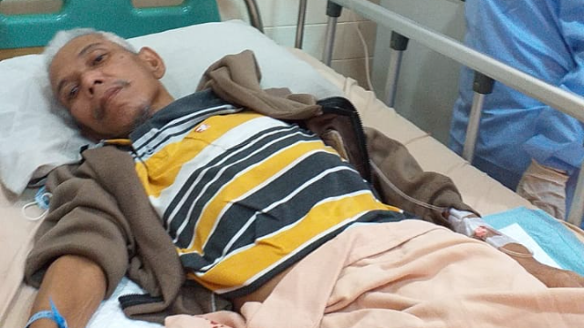 Kakek Husni Efendi Sebatang Kara Tumor Ginjal - 10623