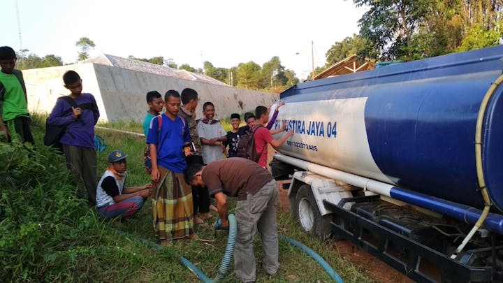 Darurat Air Di Tengah Semangat Menjadi Hafidz Quran - 836