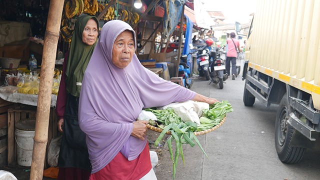 Tampah Kecil Harapan Besar Mak Enung - 22071