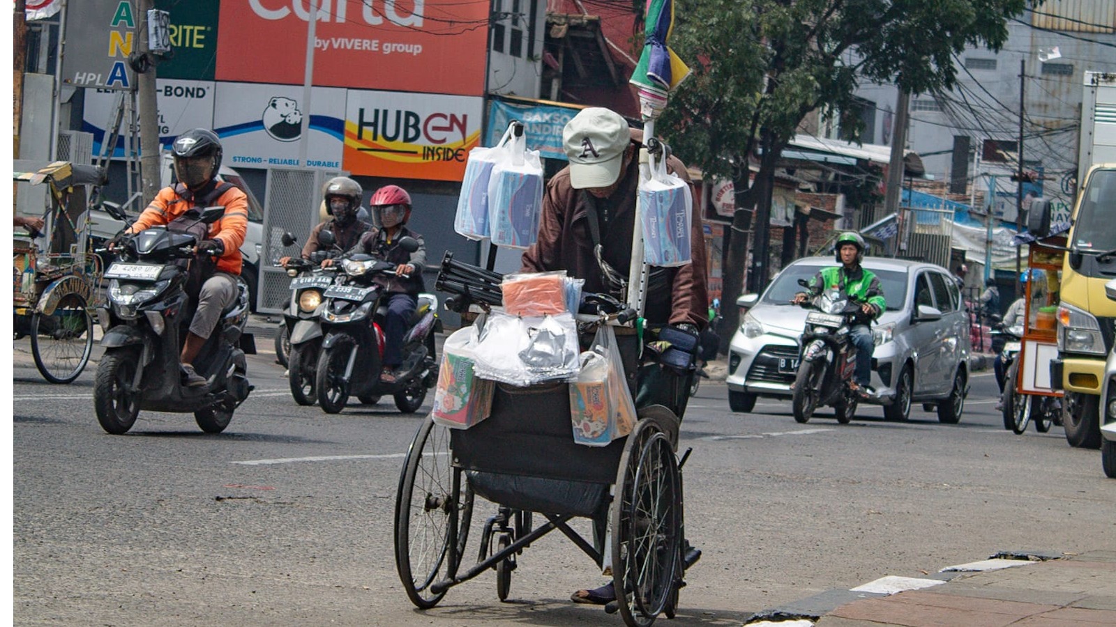 Abah dan Roda Kehidupan yang Terus Berputar - 22420