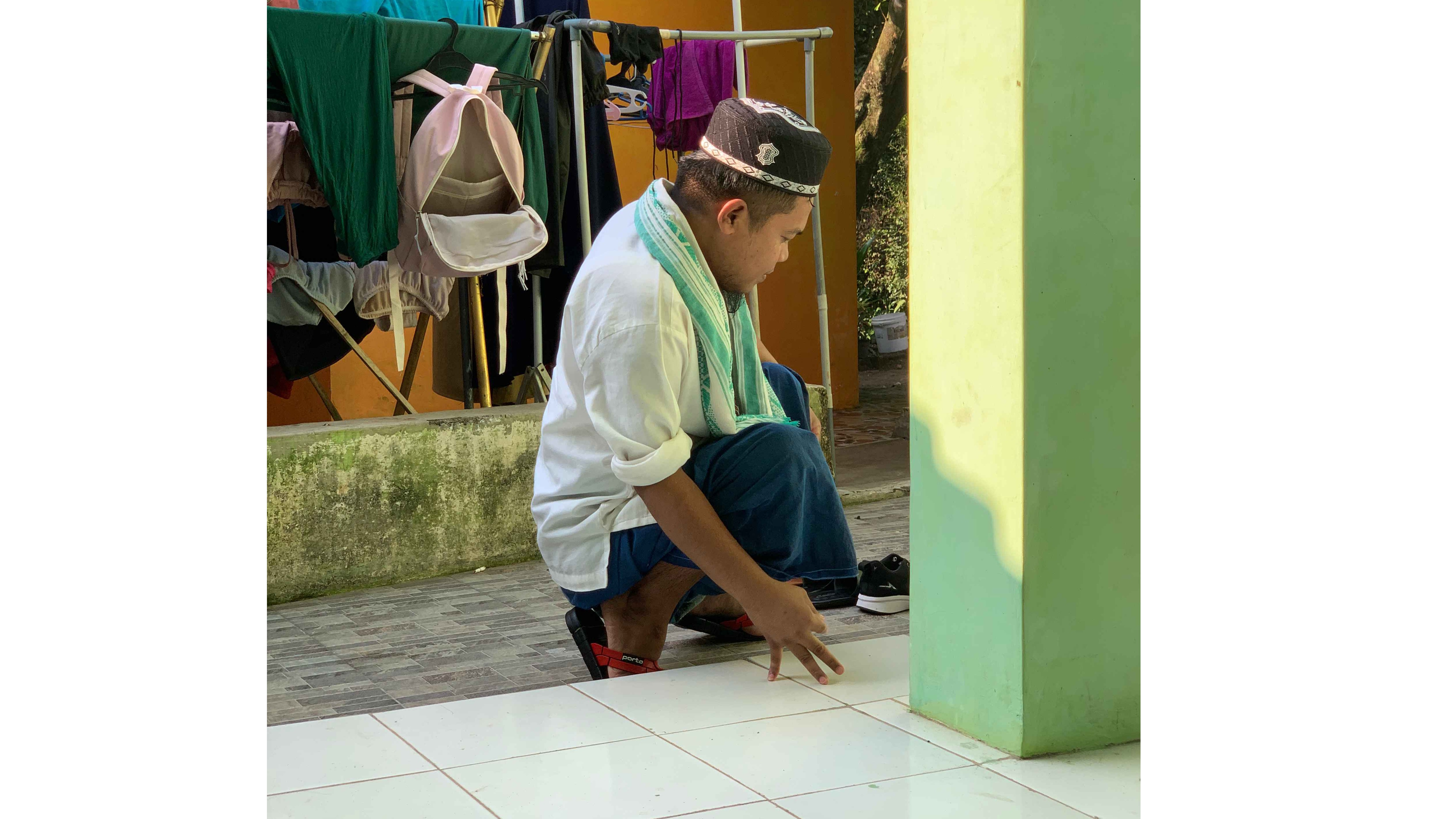 Dukung Perjuangan Guru Ngaji Difabel yang Tak Di Upah - 21795
