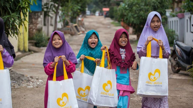 Infaq Al-Quran, Amal Jariah yang Tak Pernah Putus - 8300