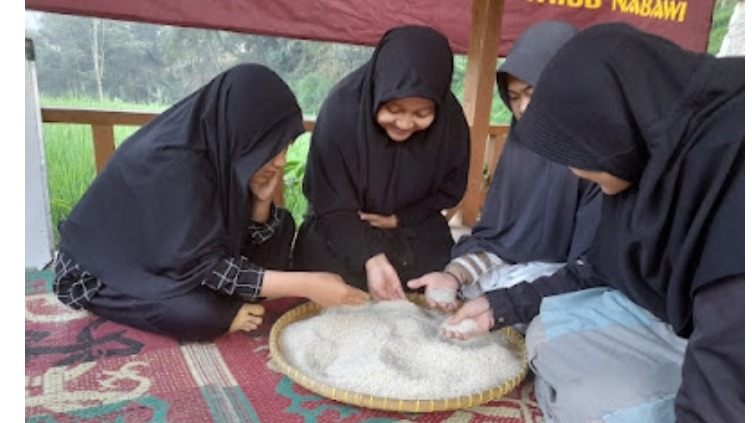 Sedekah Beras Untuk Para Hafidz - 13665