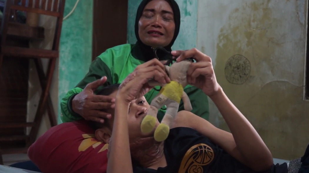 Ibu Ojol Berjuang Rawat Anak dan Lunasi Hutang Suami - 20299