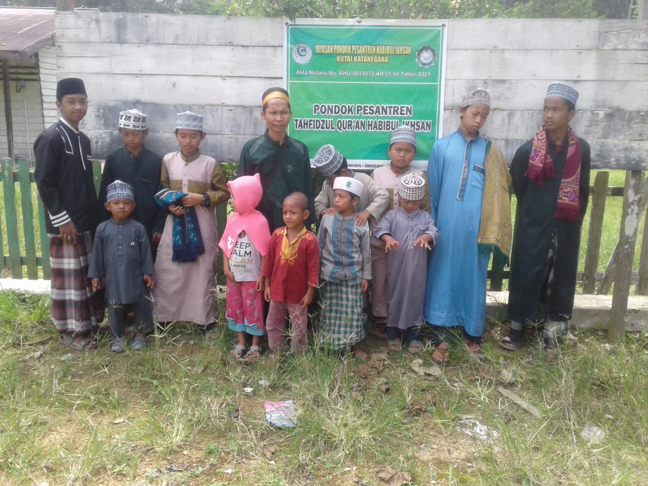 ULURKAN TANGAN UNTUK BANTU PONPES YANG HAMPIR ROBOH - 12894